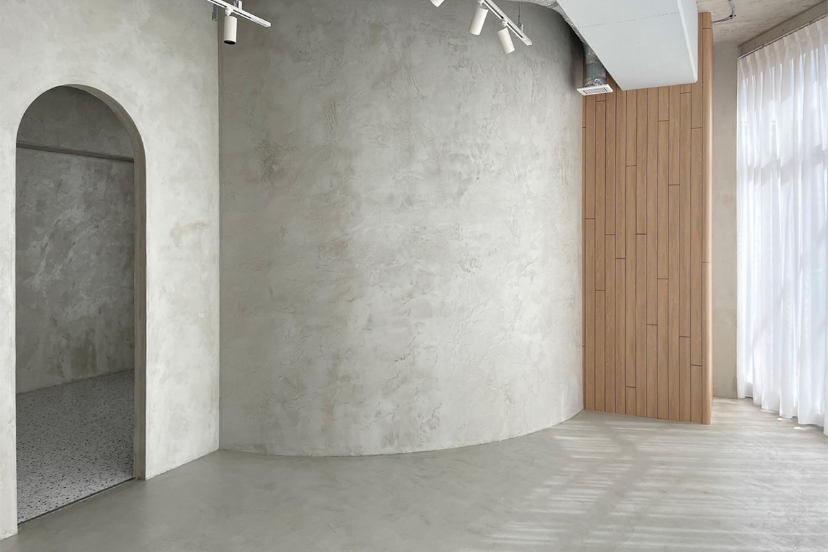 Room.02