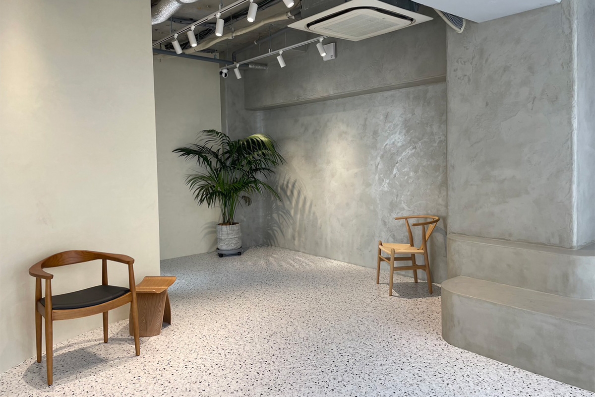 Room.01