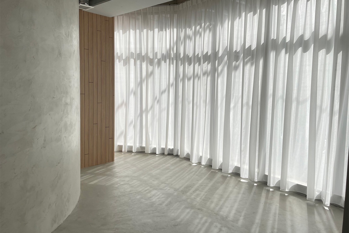 Room.02