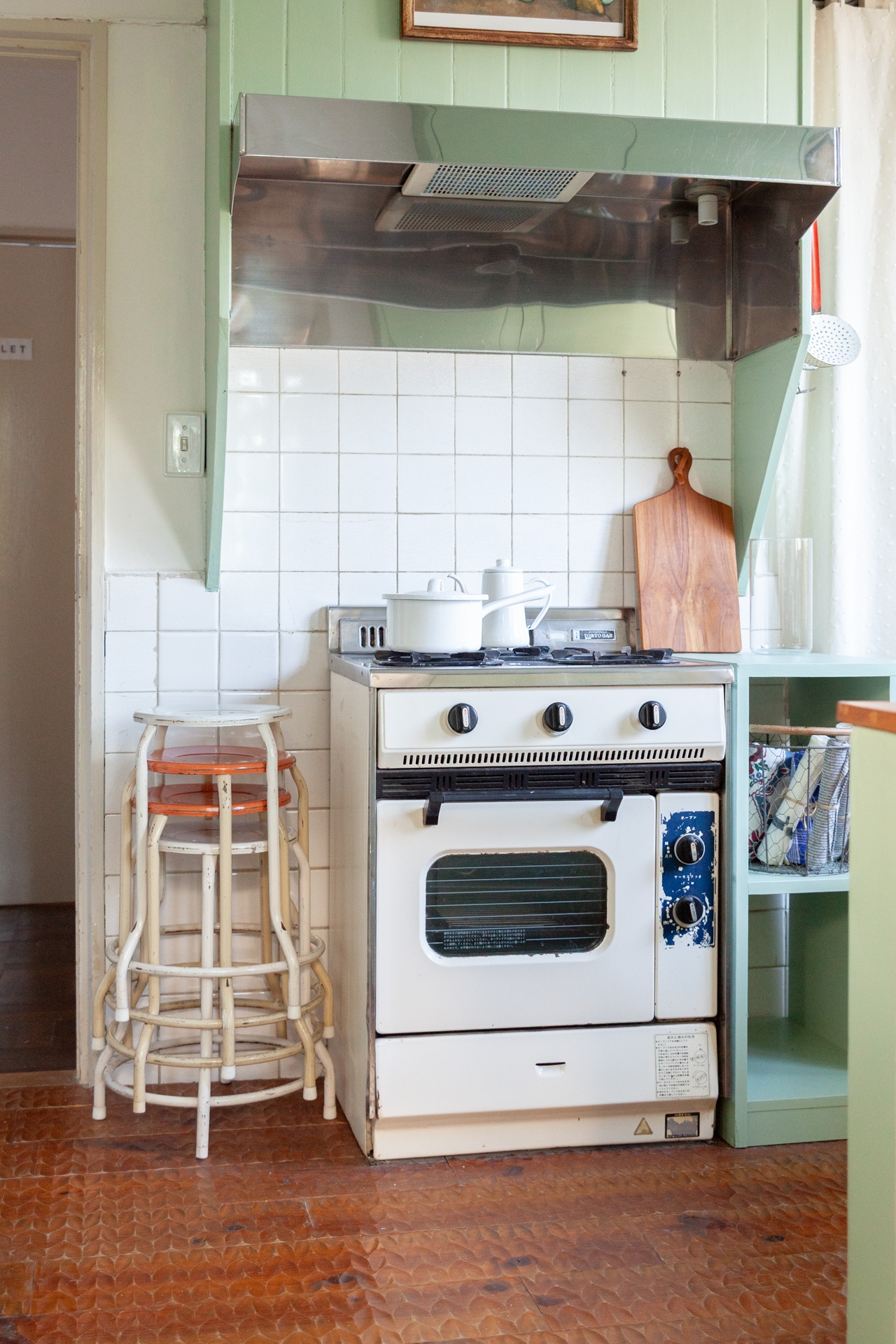 オーブン使用不可・コンロ使用可