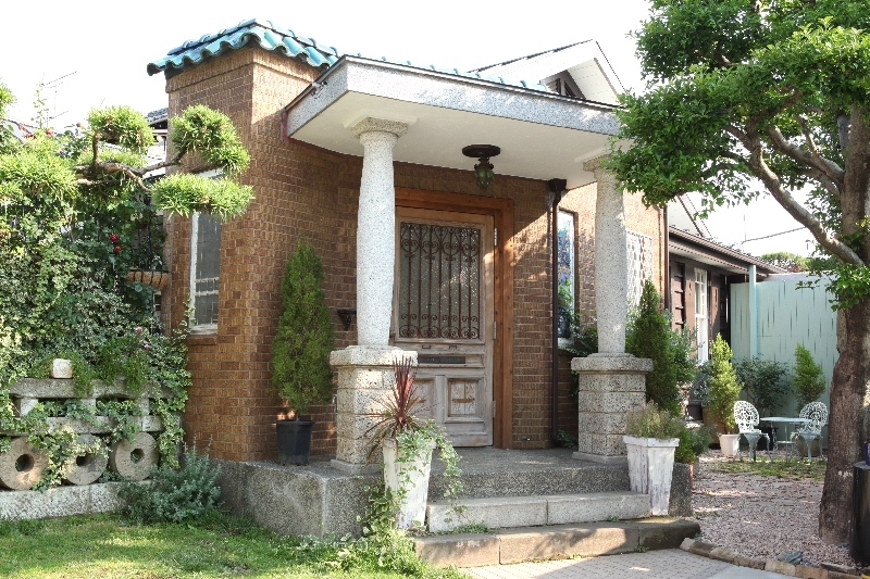 entrance