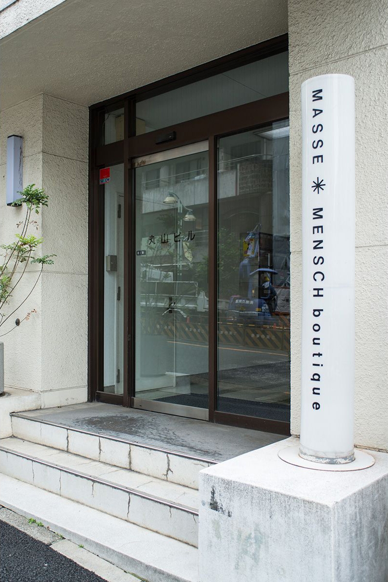 建物入口
