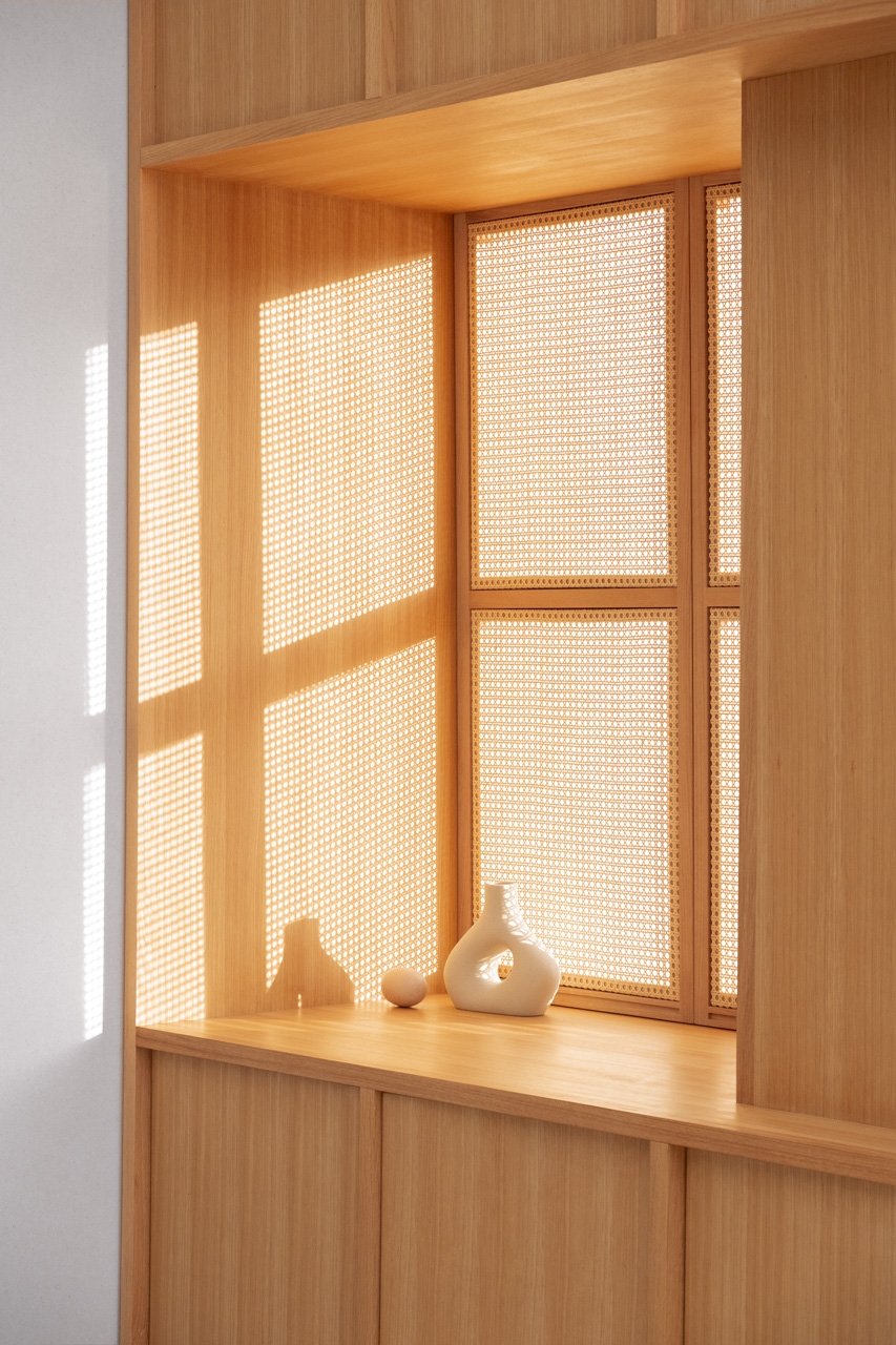 窓の格子建具は取り外し可能