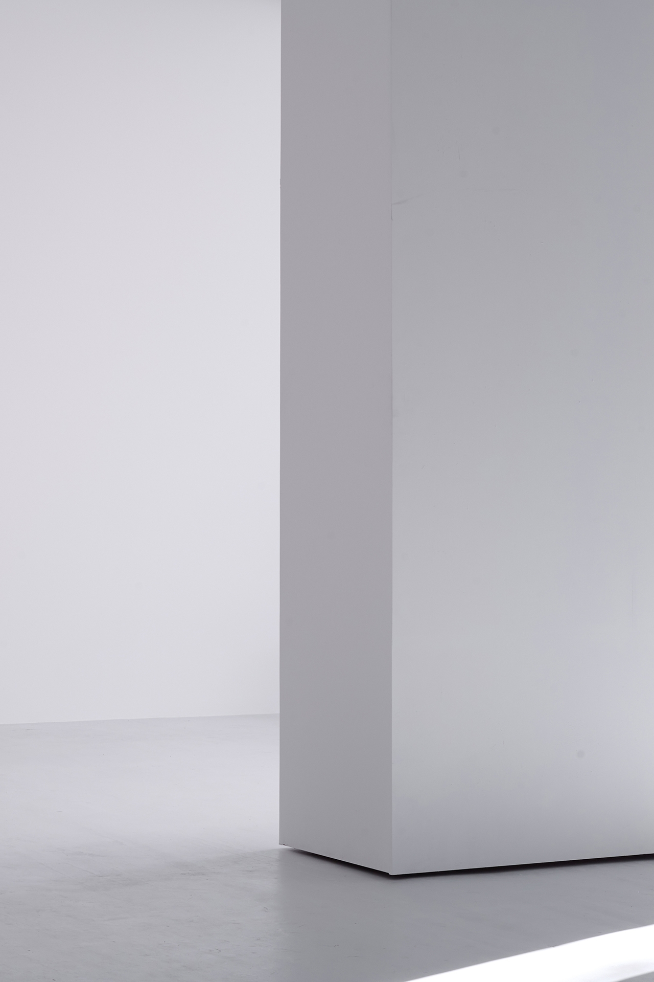 240cm✕240cmの可動式白壁