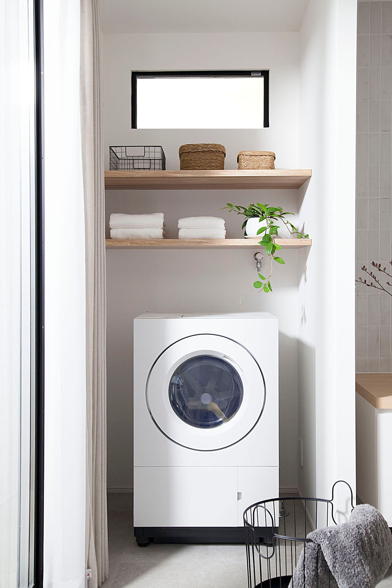 洗濯機置き場も引きで撮れる広さ