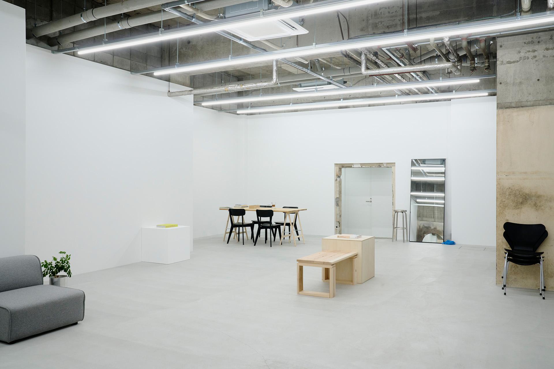 広々とした空間はギャラリー・展示会場としても利用可能