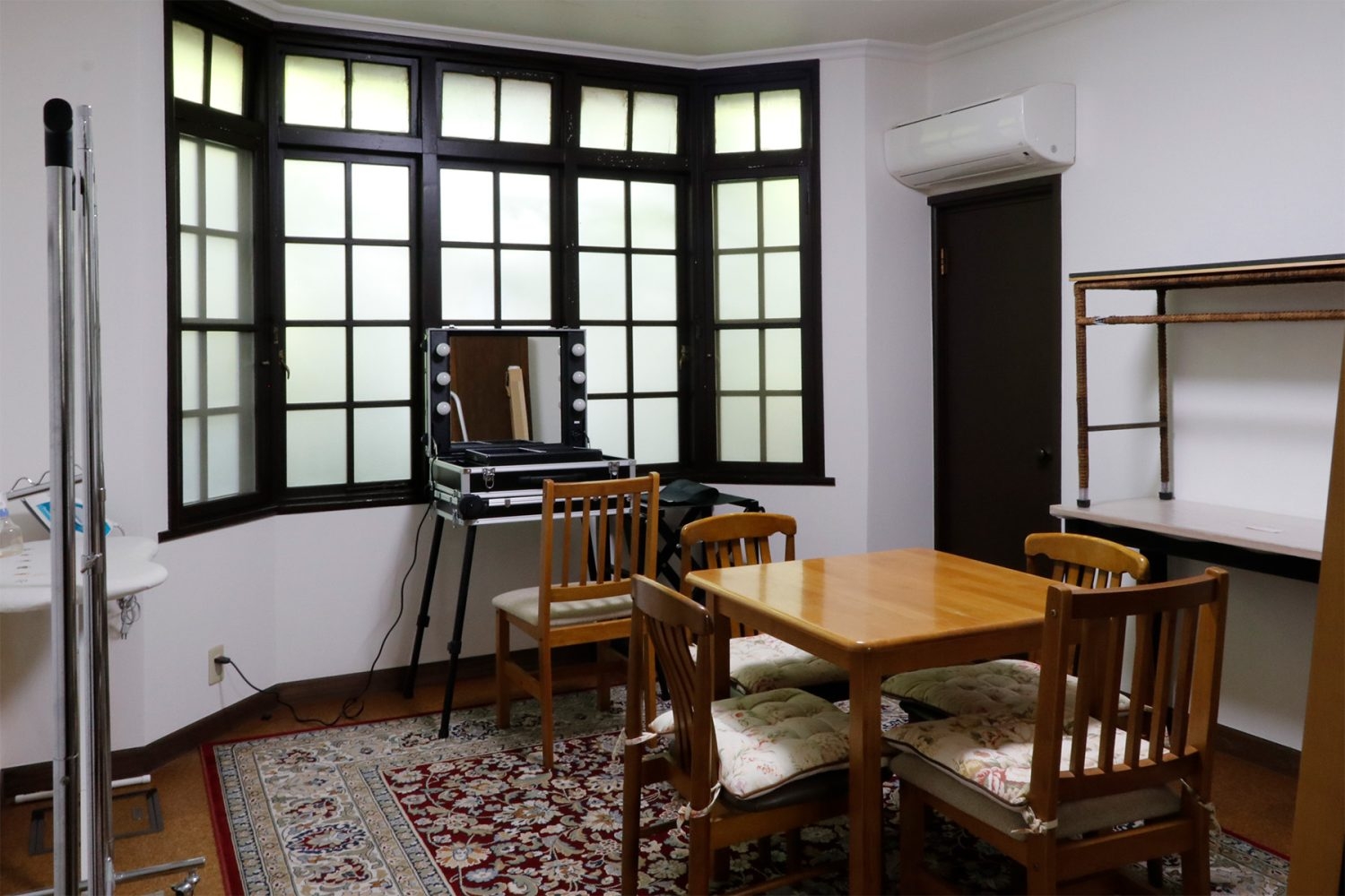 1F メイクルーム