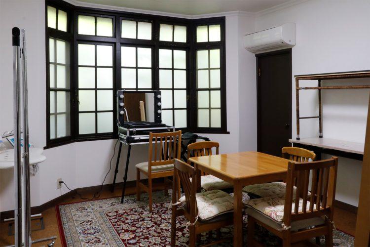 1F メイクルーム