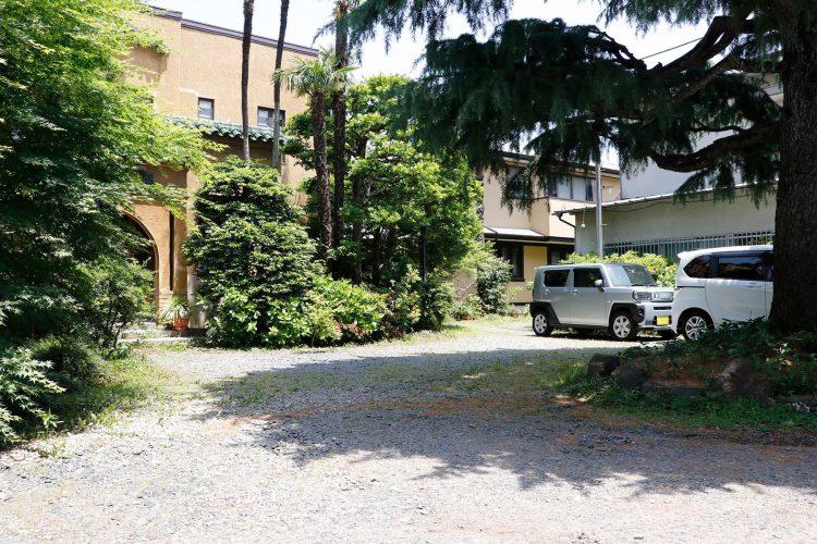 駐車場(乗用車2台まで)