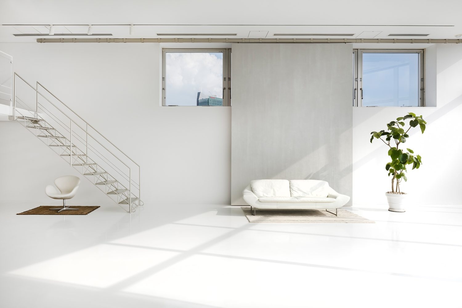 東向き / コンクリート可動壁