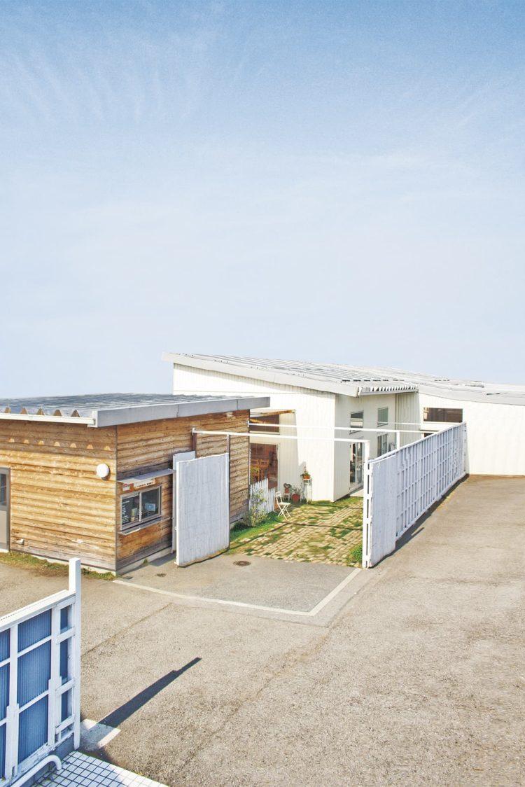 広々とした敷地