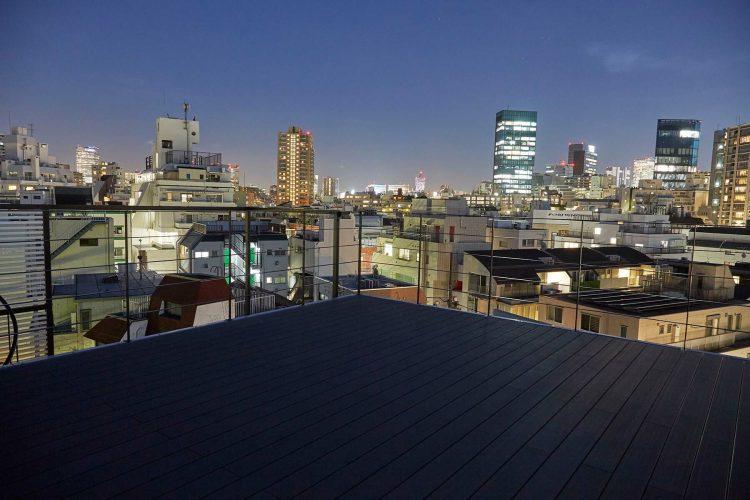 オプション:屋上 夜