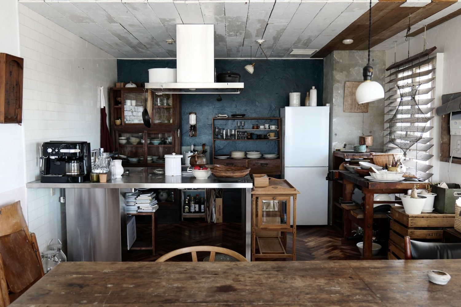 青色のキッチン