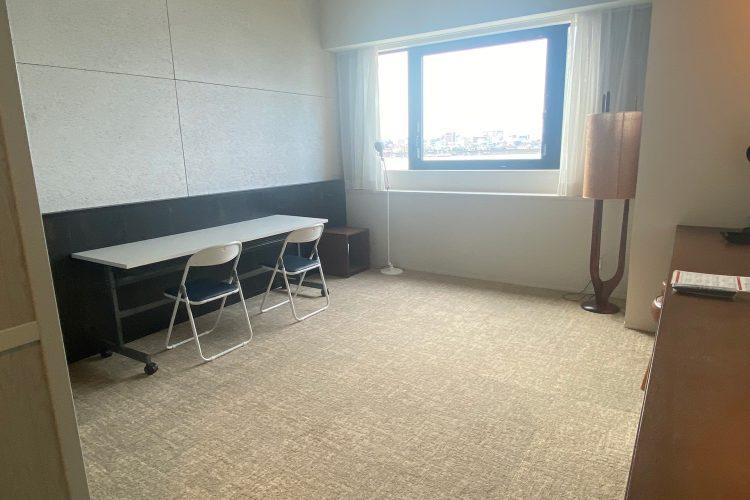 オプション:客室 ベッドなしの状態