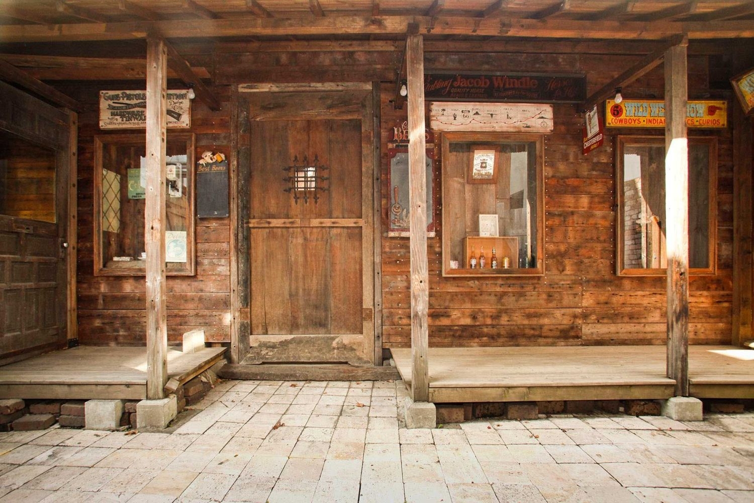 ミュージックビデオなど非日常的な世界観の撮影にも