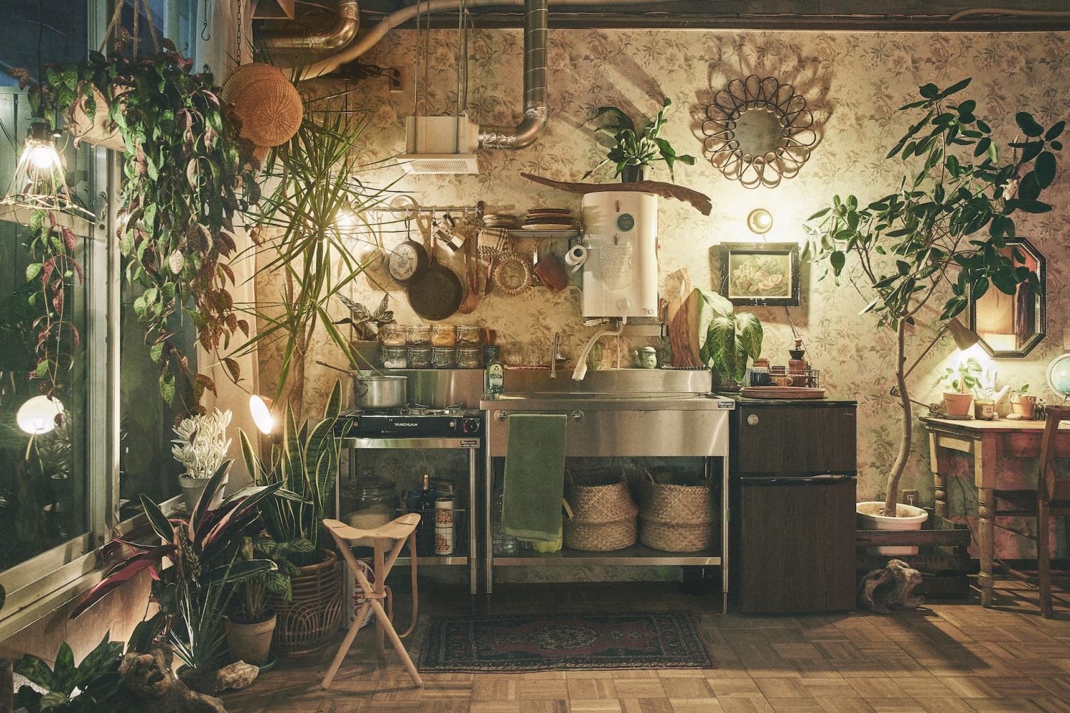 暮らしの気配を感じるキッチン