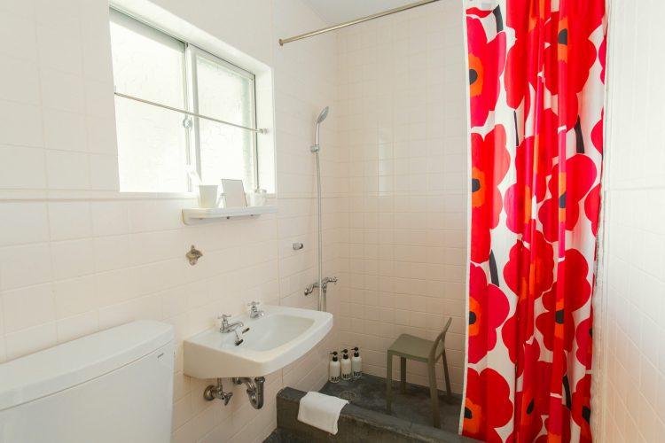 シャワールーム