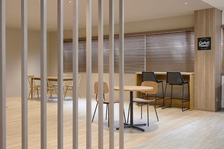 サブスタジオはカフェ風にも