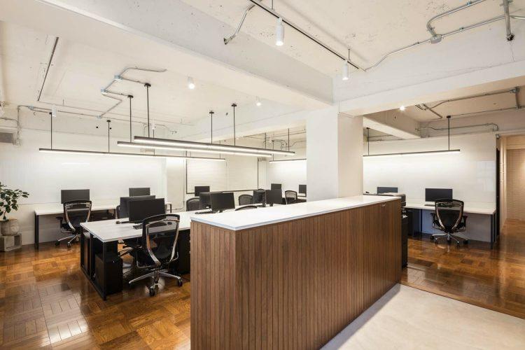 オフィスエントランス