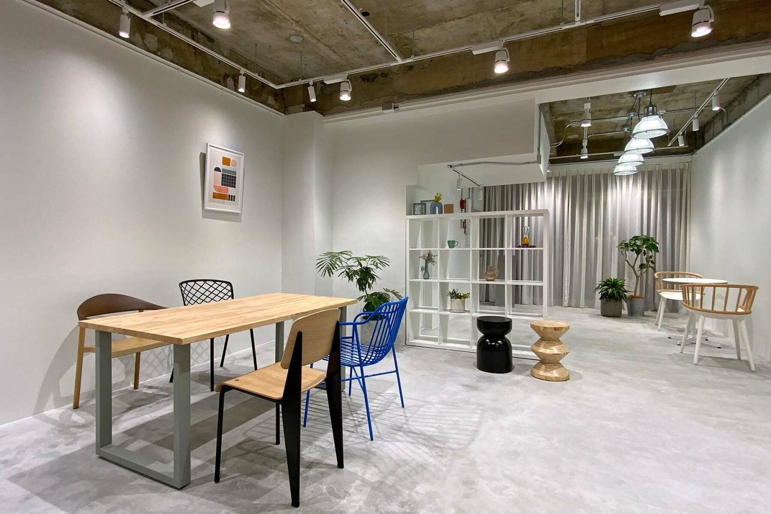 カーテンを閉めた状態