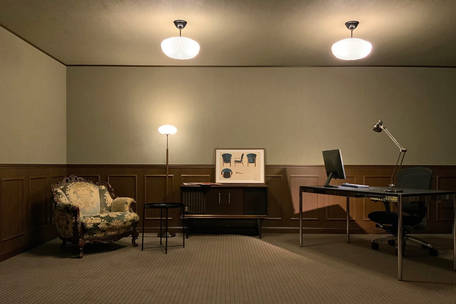 夜間 室内照明使用