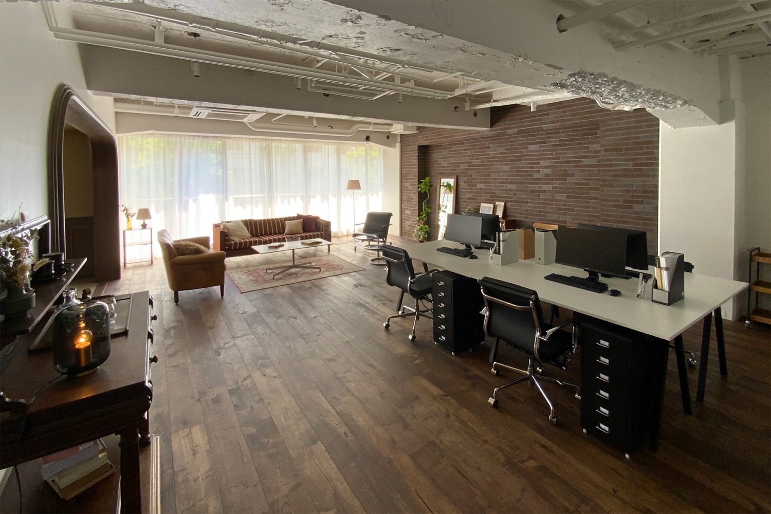 スタジオ全体 廊下側から