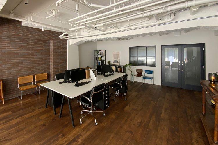 スタジオ全体 窓側から