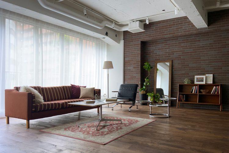 古材フローリングの空間