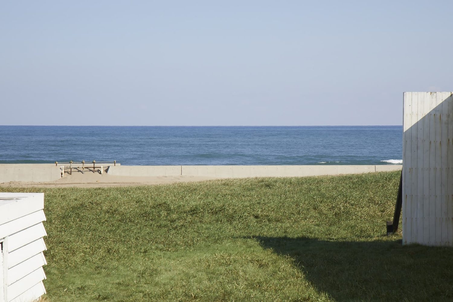 海岸沿いの一軒家