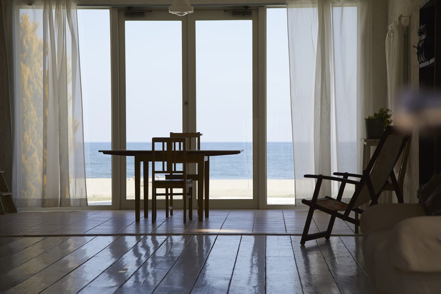 1F 海が見えるダイニング