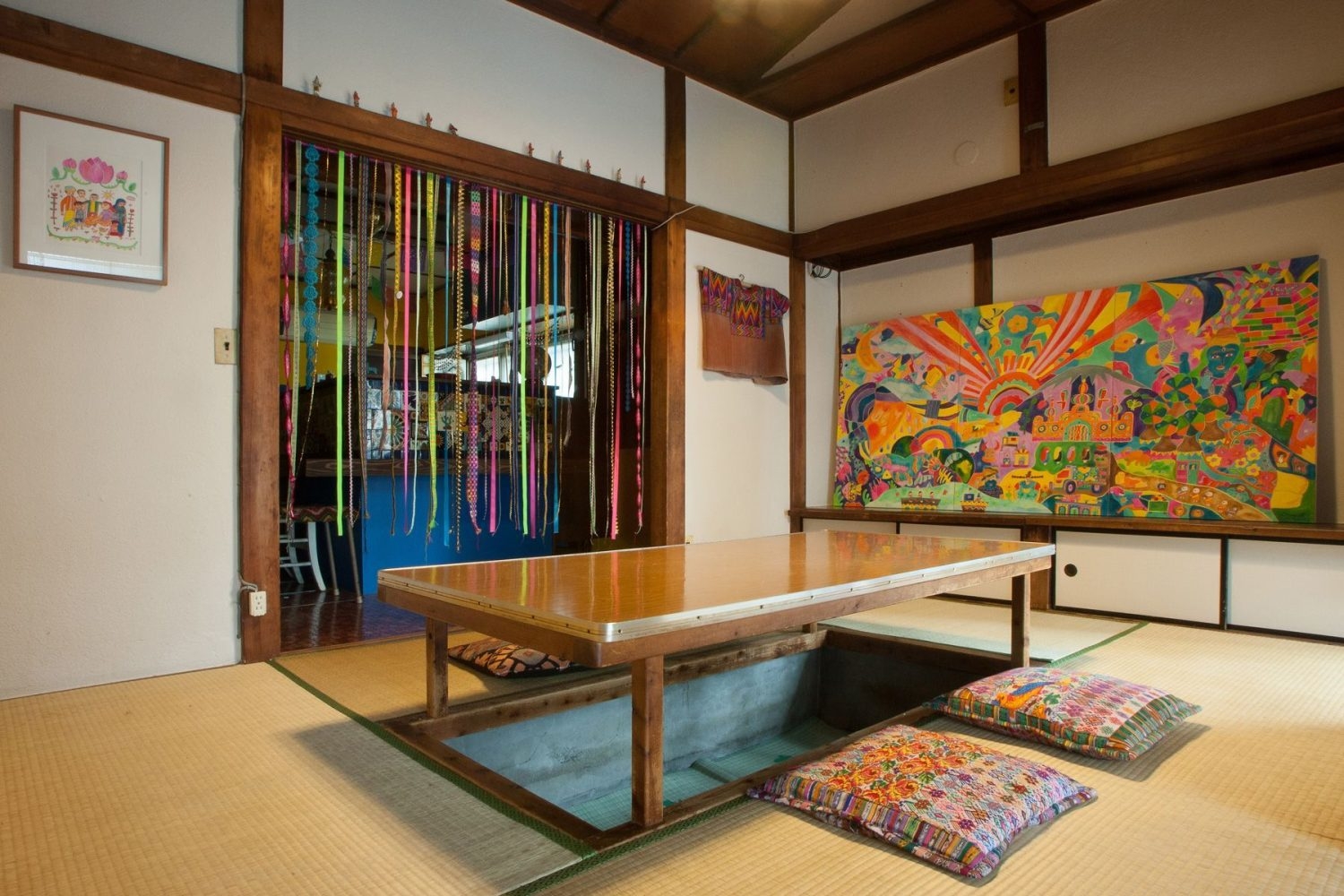 キッチン隣 掘りごたつのある和室