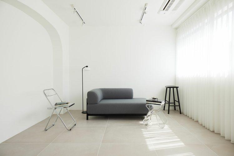 長いカーテンに取り替え可能