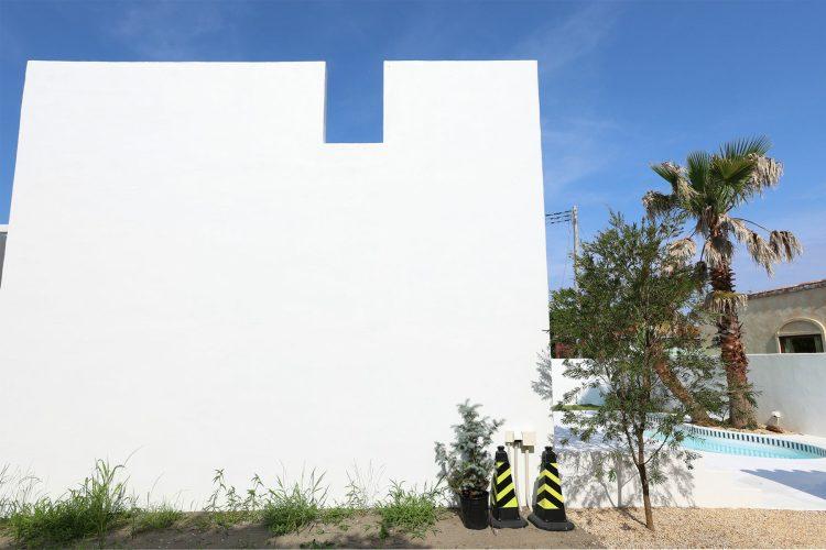 白い壁面での撮影も可能