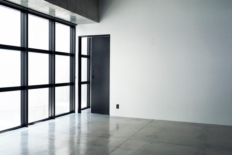 扉の奥にメイクルーム完備