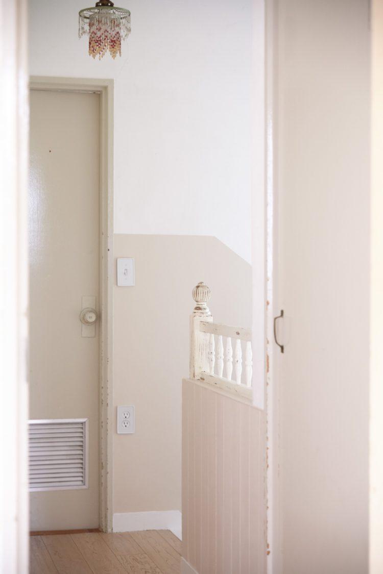 2Fの階段前スペース