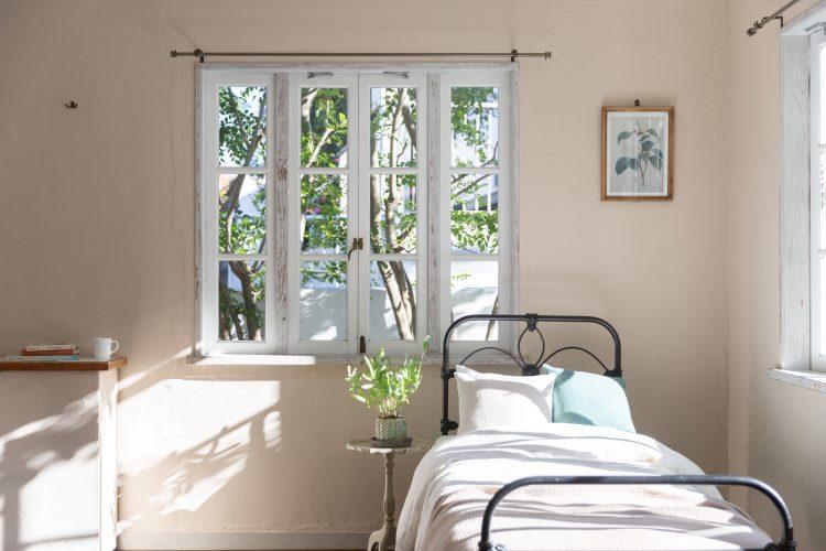 窓の外には常に青々としたグリーン