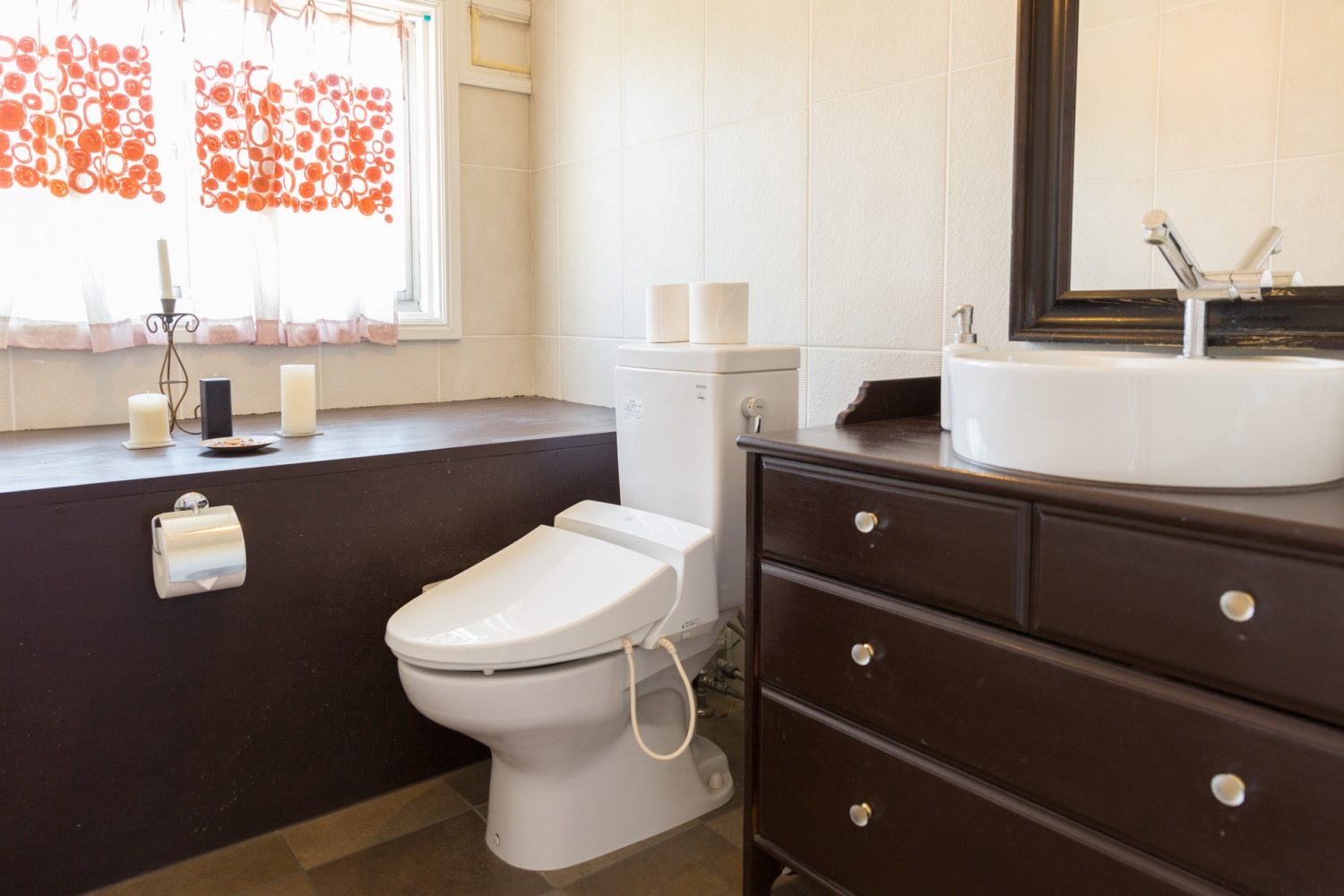 2F トイレ(撮影使用にのみ可能)