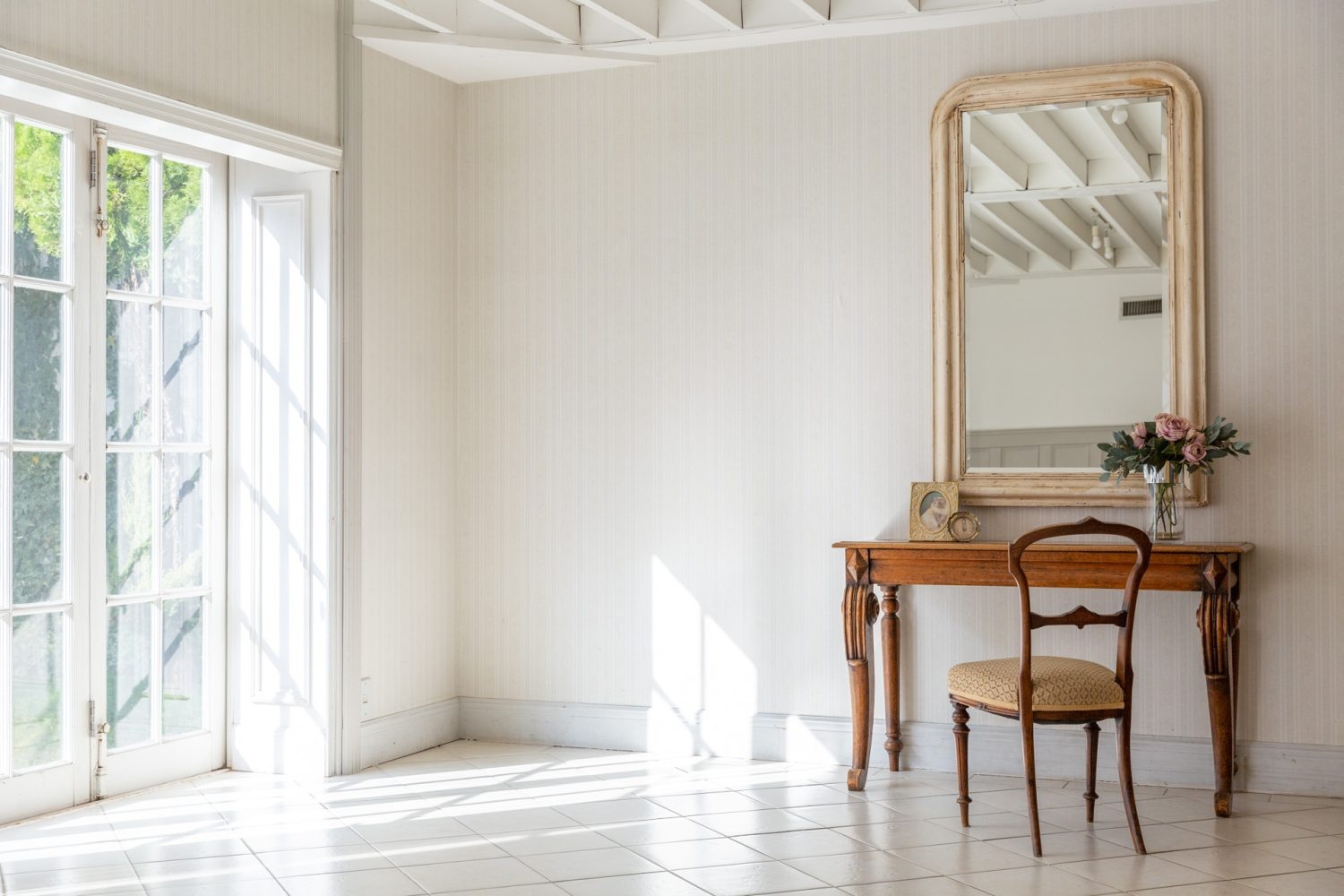 ドレッサーは取り外し可能