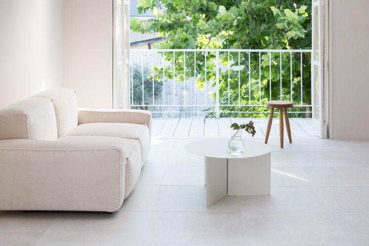 バルコニーへ続く出入口