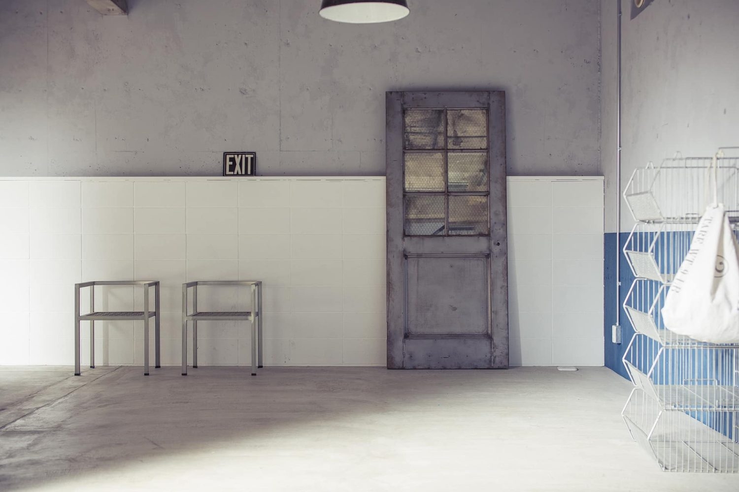 倉庫をリノベーションしたようなフロア