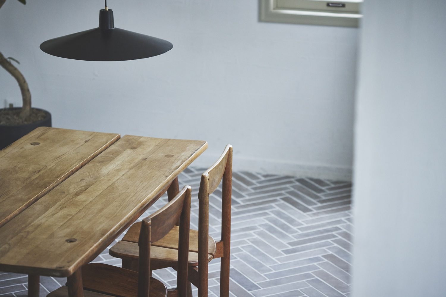 ダイニングテーブル