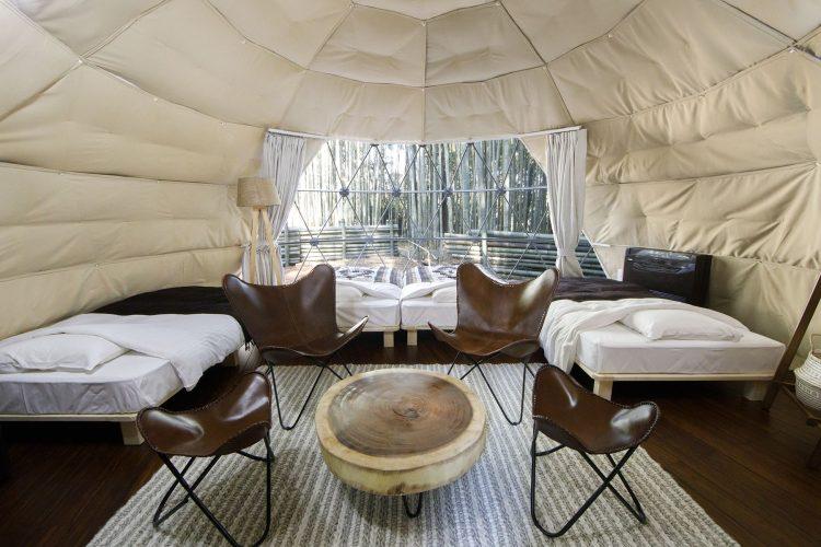 ドームテント屋内(3番棟)