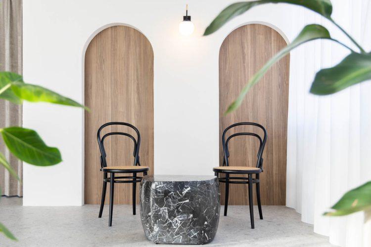 対談やインタビューなどに