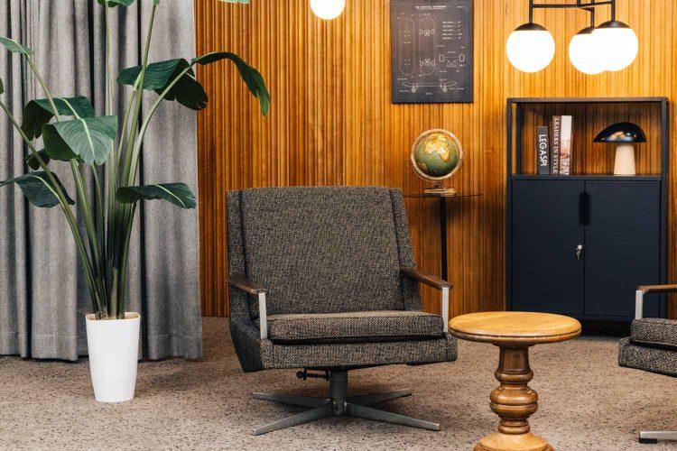 対談やインタビューなどに