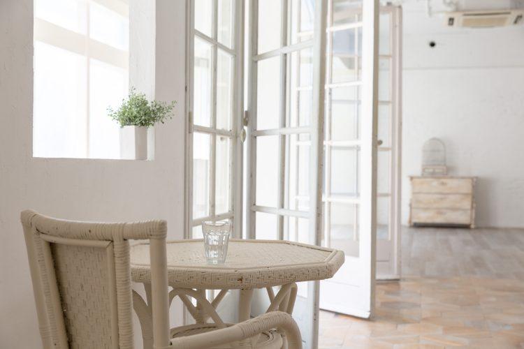 籐のテーブルセット