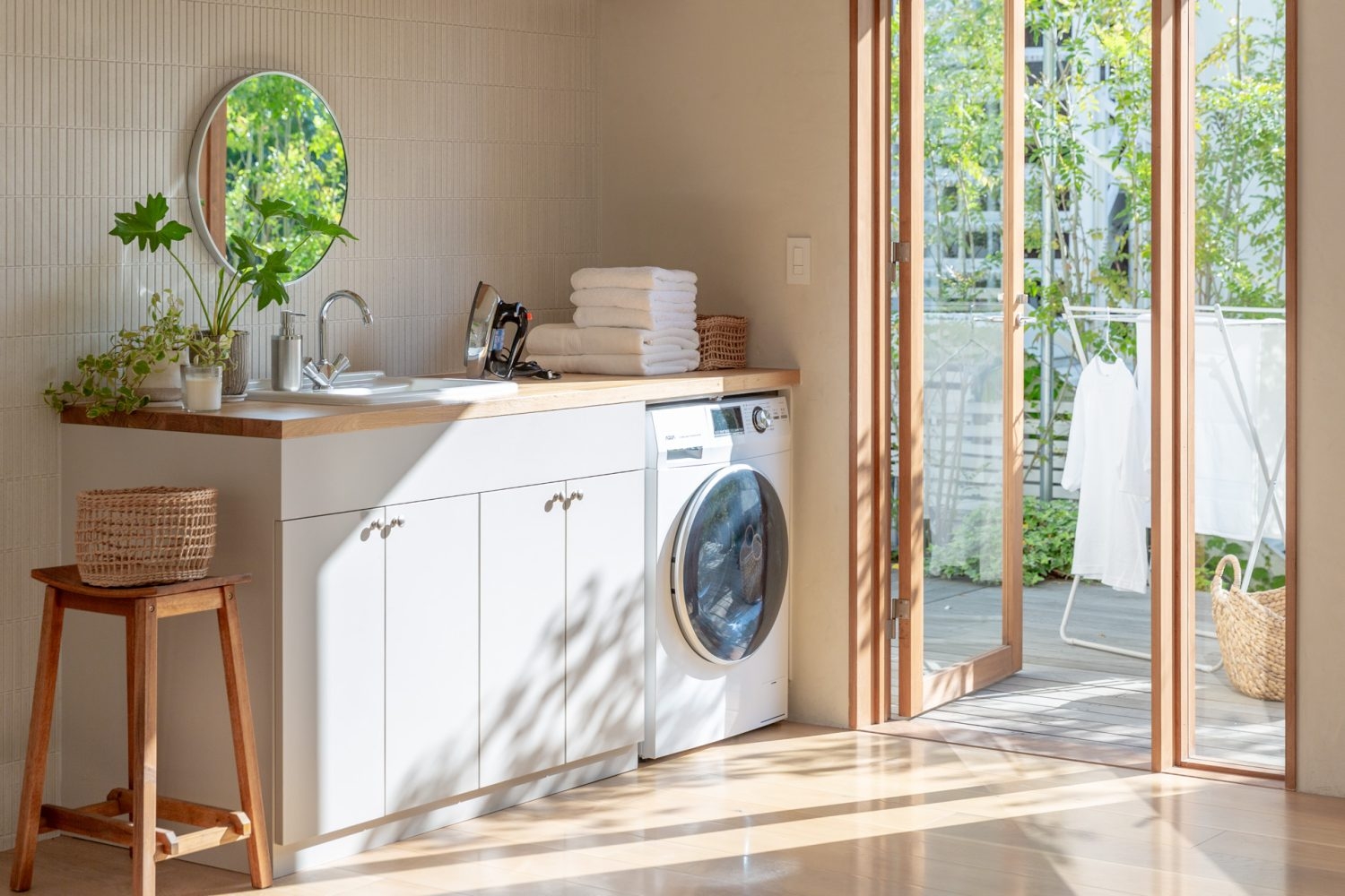 明るい印象のランドリー