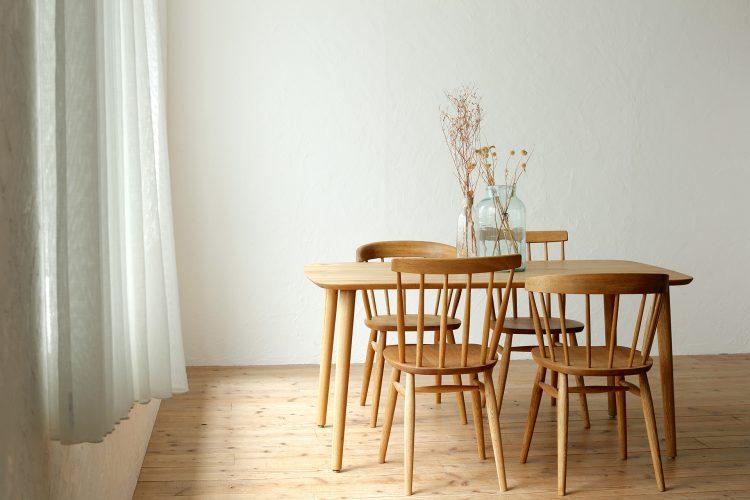 ナチュラルなダイニングシーン