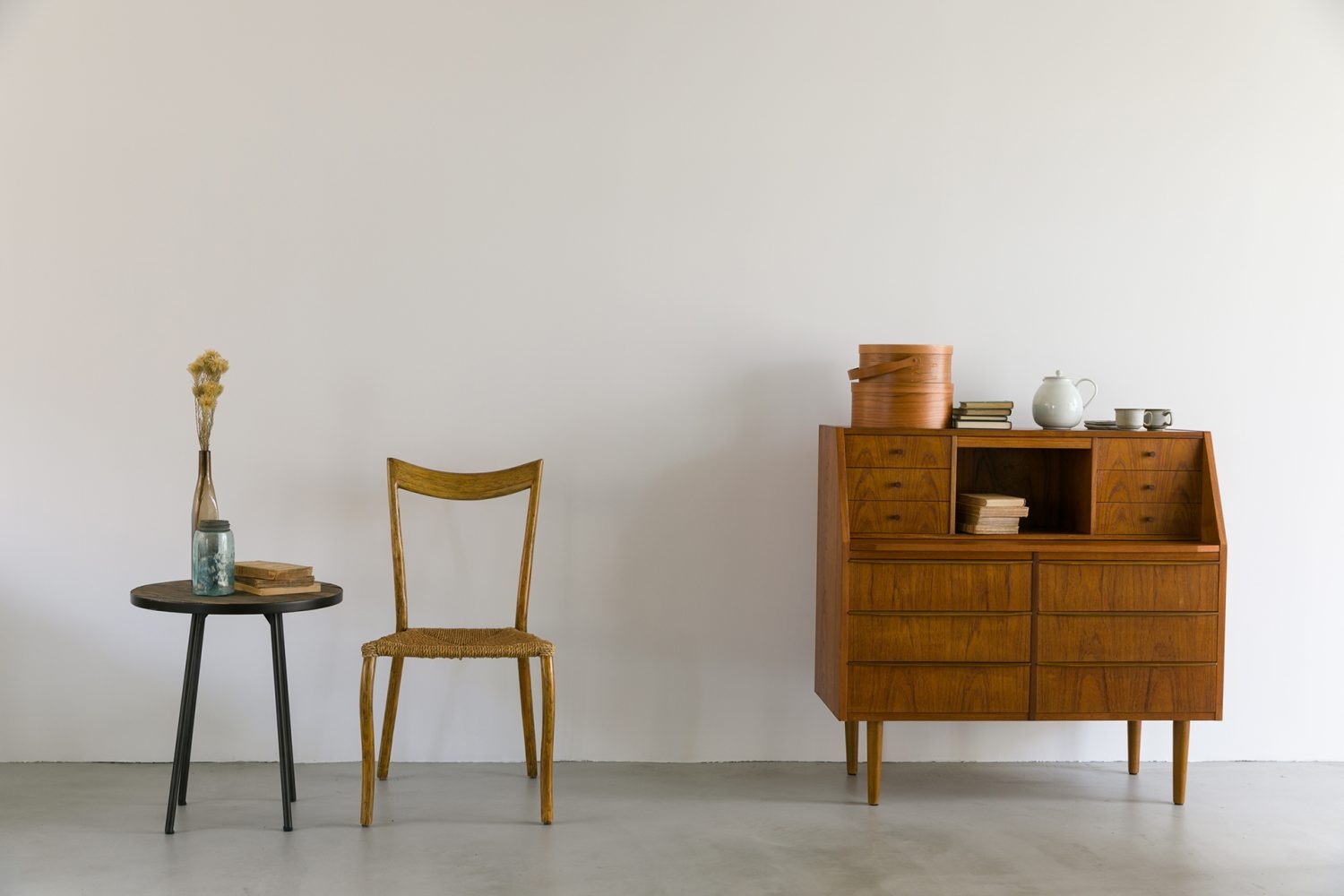 4F / プロップも多数ご用意