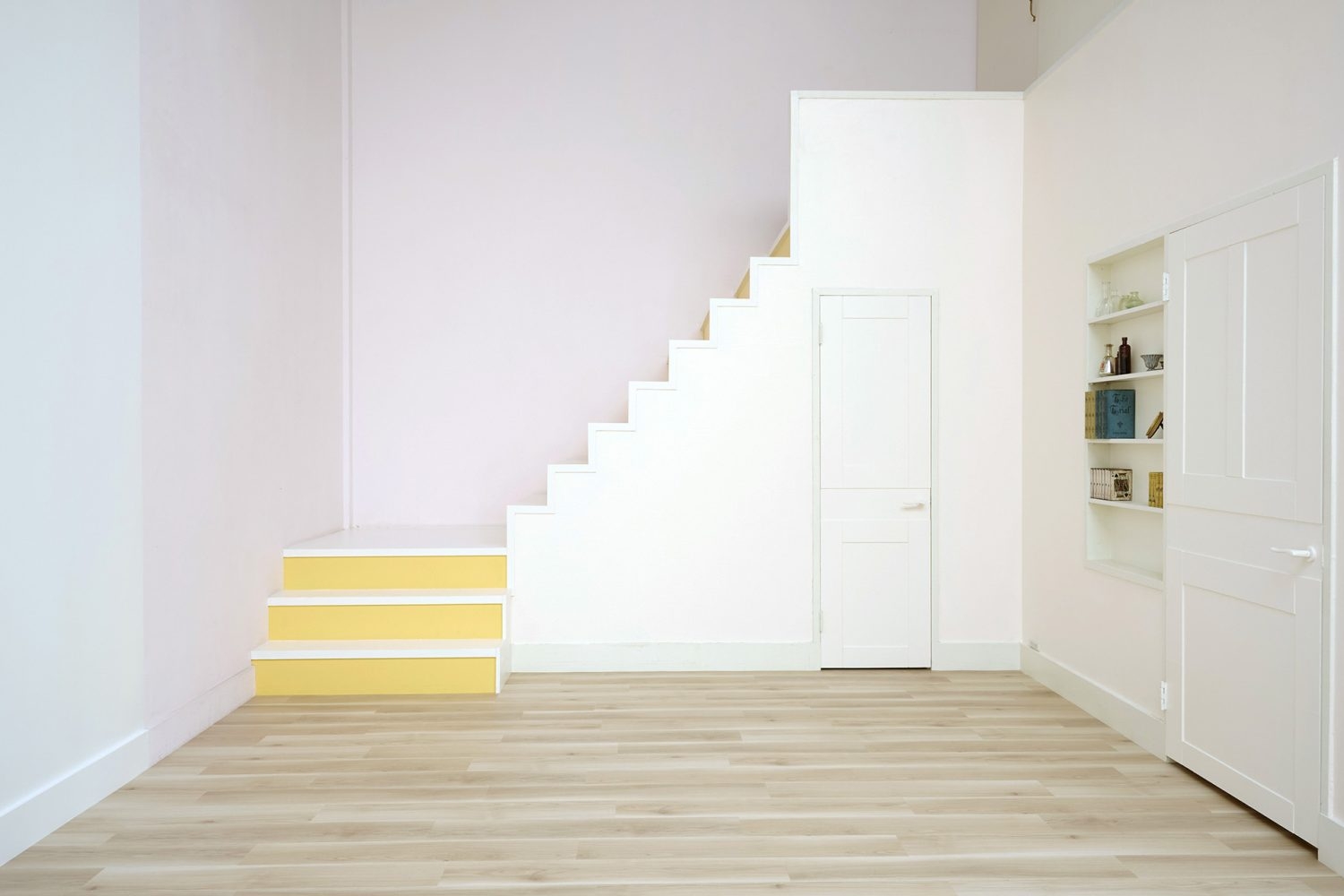 かわいい箱階段 A-Room