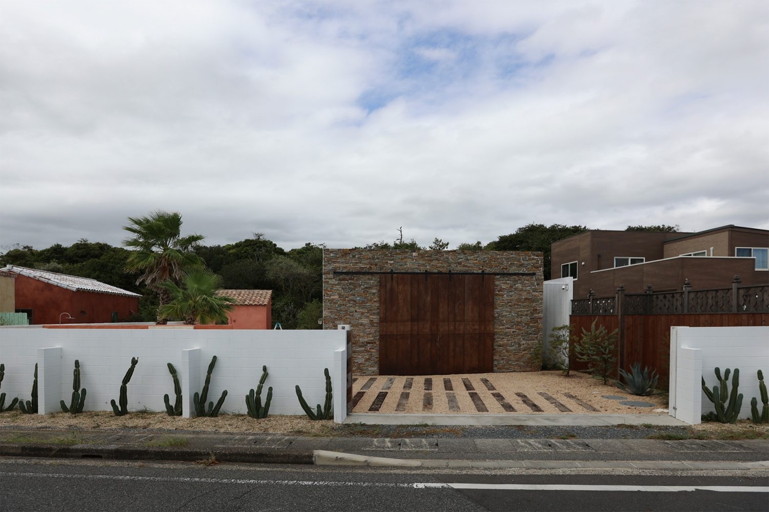 駐車スペース(2台)